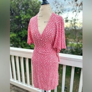 Billabong Red White Floral Wrap Dress Short Flutter Sleeve V-Neck Mini Size M